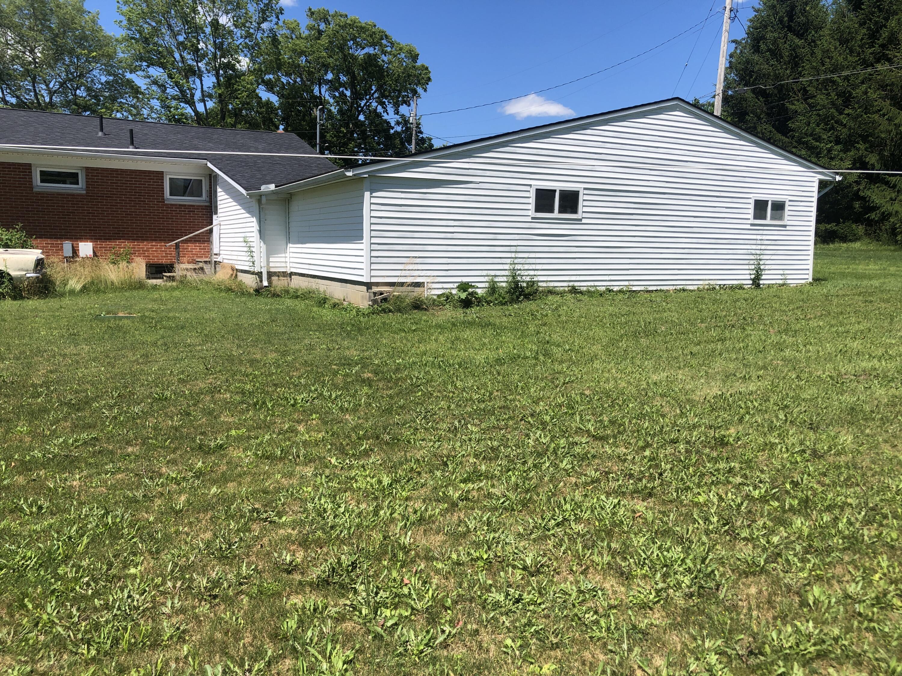8 East Bollinger Rd) Street Christiansburg, OH 45389 - Photo 12 of 20