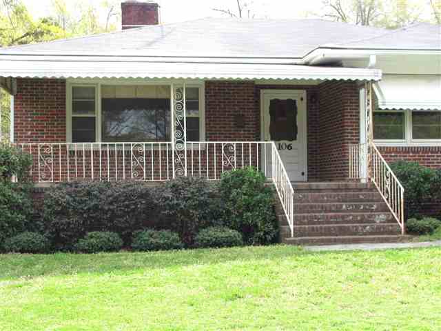 106 Maple Drive Fountain Inn, SC 29644 - Photo 3 of 9 Gallery Image 3
