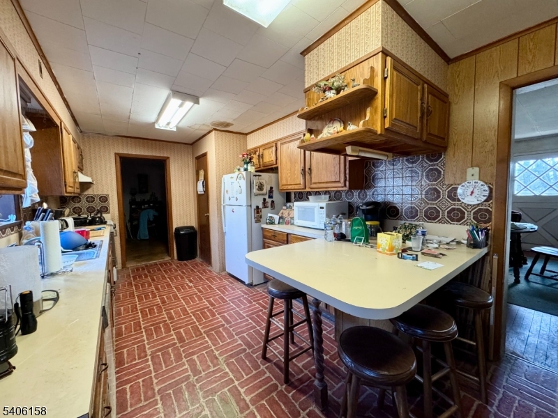 75 Rutherford Drive Belvidere, NJ 07823 - Photo 5 of 16 a view of a dining room with furniture