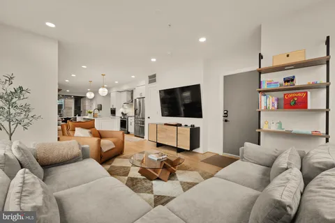 $875,000 | 4129 8th Street Northwest, Unit 1, Washington, DC 20011