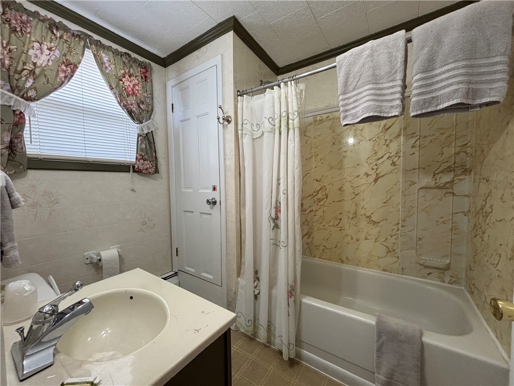 80 Greeves Street Kane, PA 16735 - Photo 16 of 46