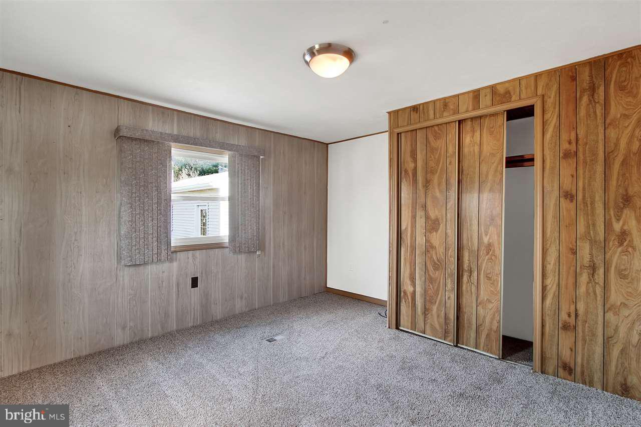 947 Valley View Road York, PA 17406 - Photo 13 of 25 Gallery Image 13