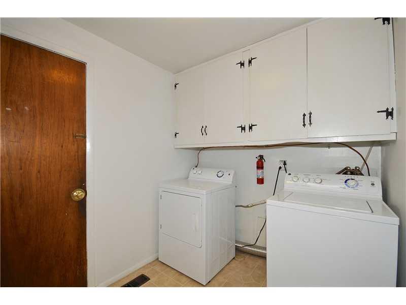 1836 Westlane Road Indianapolis, IN 46260 - Photo 14 of 24 Gallery Image 14