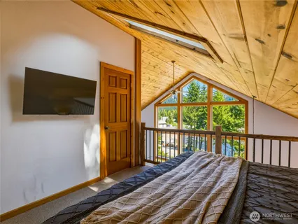 $875,000 | 350 Rampart Drive, Snoqualmie Pass, WA 98068