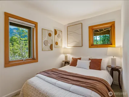 $875,000 | 350 Rampart Drive, Snoqualmie Pass, WA 98068