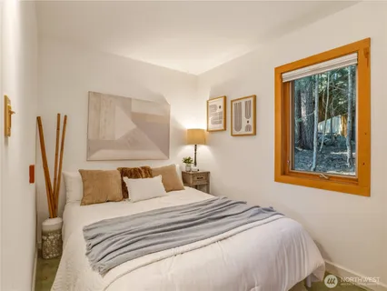 $875,000 | 350 Rampart Drive, Snoqualmie Pass, WA 98068