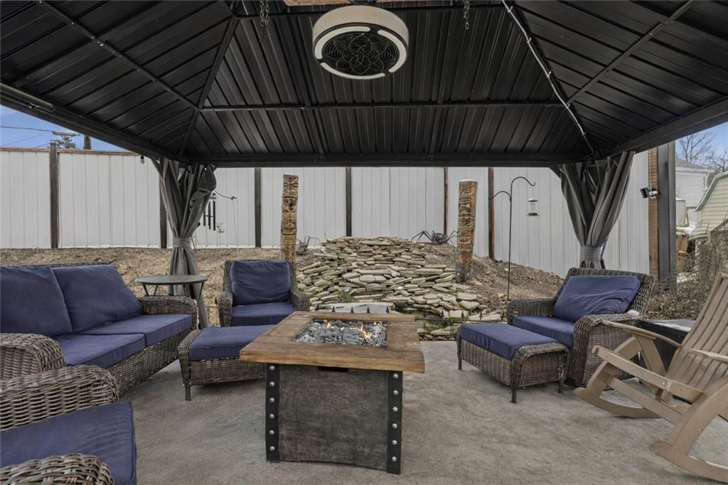 804 Erdner Avenue Pittsburgh, PA 15202 - Photo 34 of 48 a outdoor space with patio couch and chairs