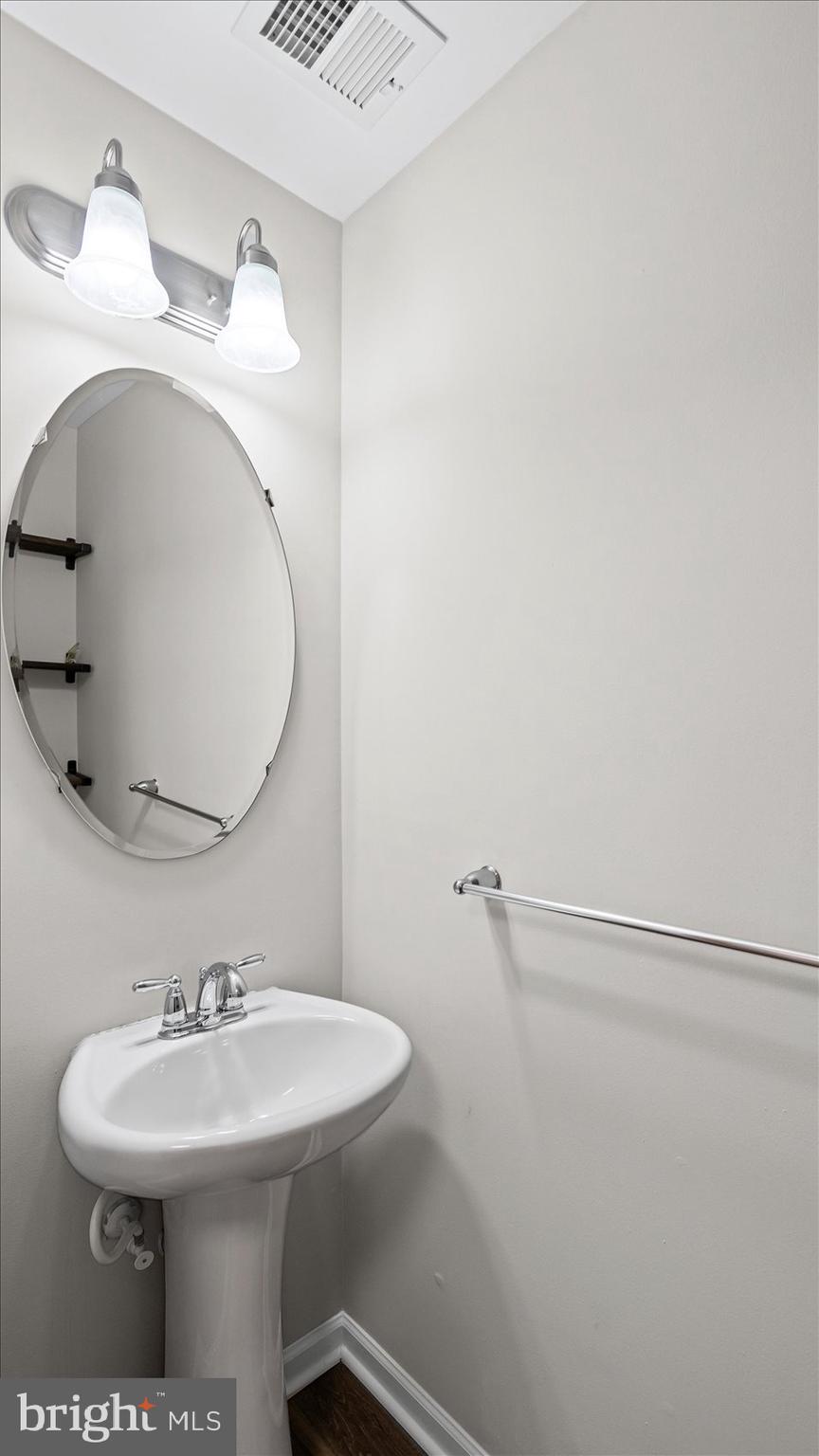 7260 Mockingbird Circle Glen Burnie, MD 21060 - Photo 30 of 70