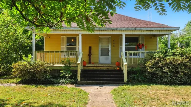 $144,900 | 300 East Clouse Street, Mountain Grove, MO 65711