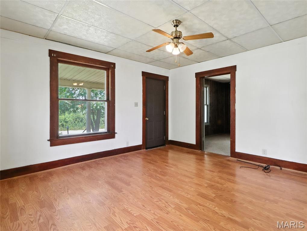 300 East Clouse Street Mountain Grove, MO 65711 - Photo 12 of 32