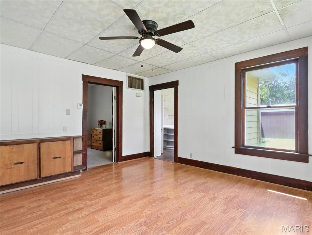 300 East Clouse Street Mountain Grove, MO 65711 - Photo 14 of 32