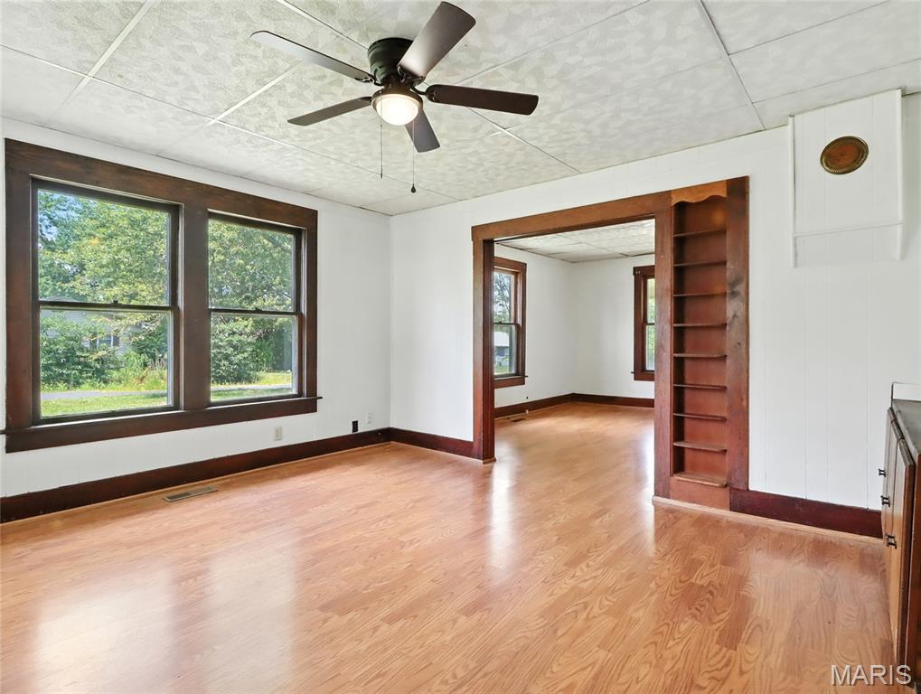 300 East Clouse Street Mountain Grove, MO 65711 - Photo 16 of 32