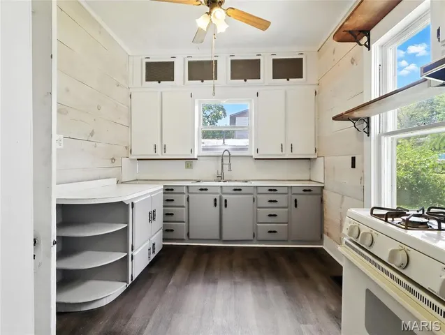 $144,900 | 300 East Clouse Street, Mountain Grove, MO 65711