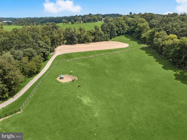 $2,200,000 | 10901 Moxley Road, Damascus, MD 20872