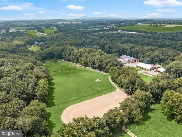 $2,200,000 | 10901 Moxley Road, Damascus, MD 20872