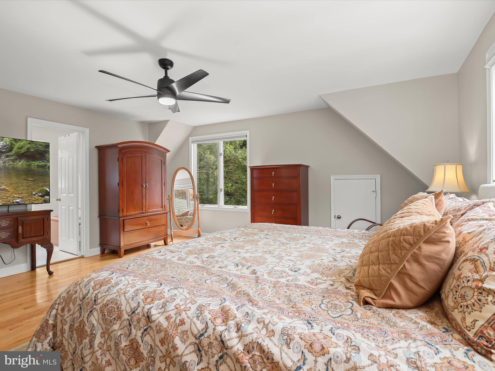 10901 Moxley Road Damascus, MD 20872 - Photo 39 of 148 Bedroom Suite