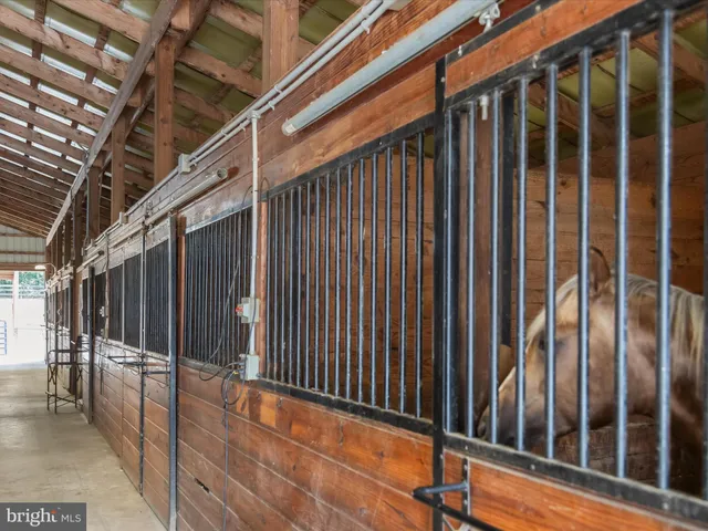 $2,200,000 | 10901 Moxley Road, Damascus, MD 20872