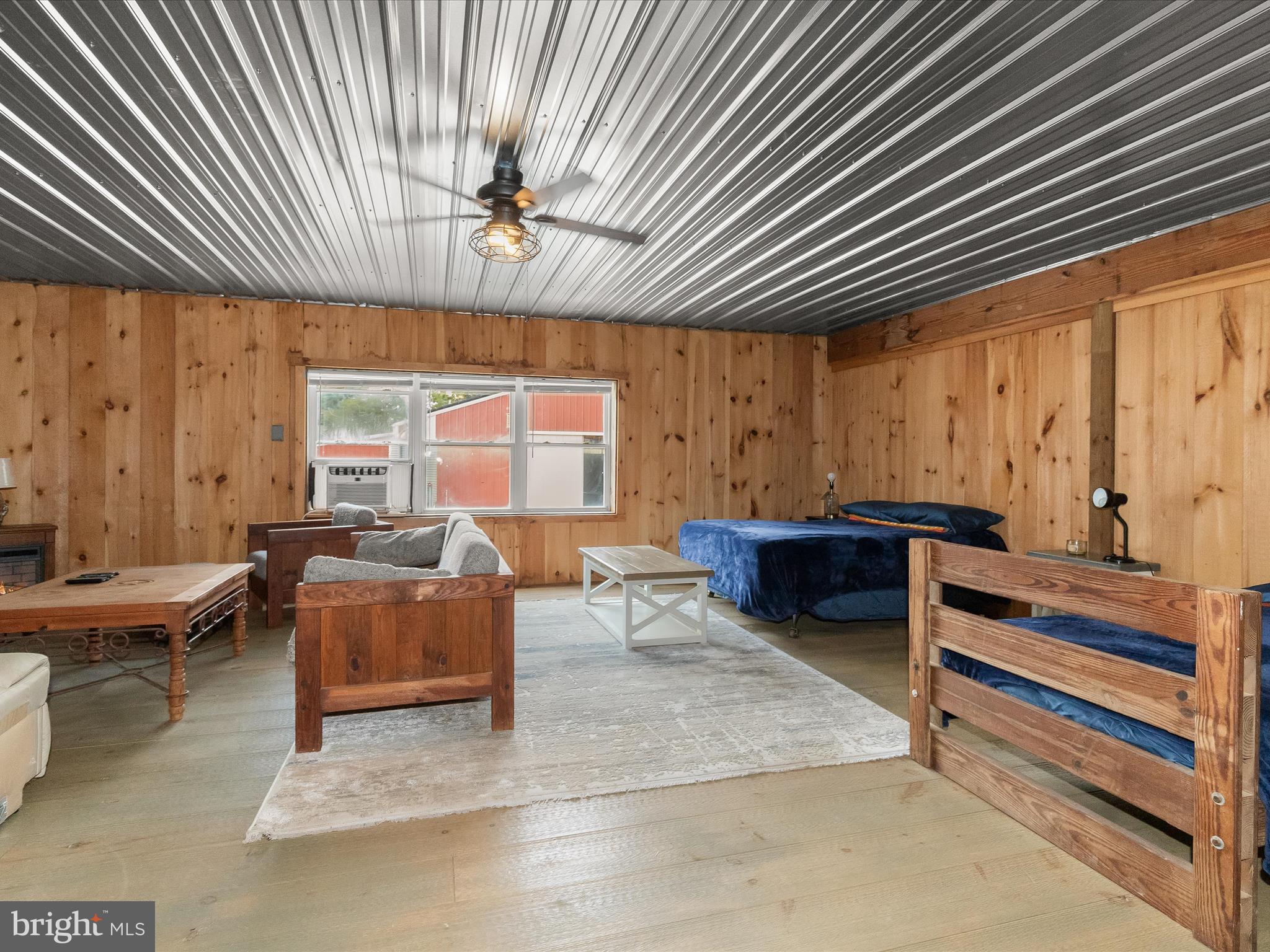 10901 Moxley Road Damascus, MD 20872 - Photo 81 of 148 Main Barn Upper Lodging