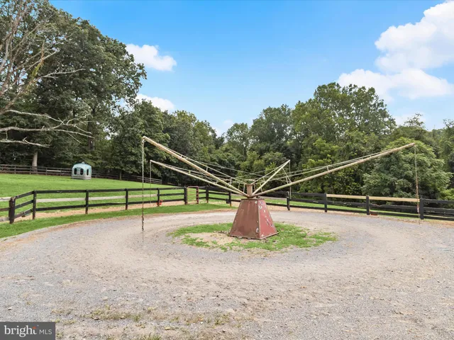 $2,200,000 | 10901 Moxley Road, Damascus, MD 20872