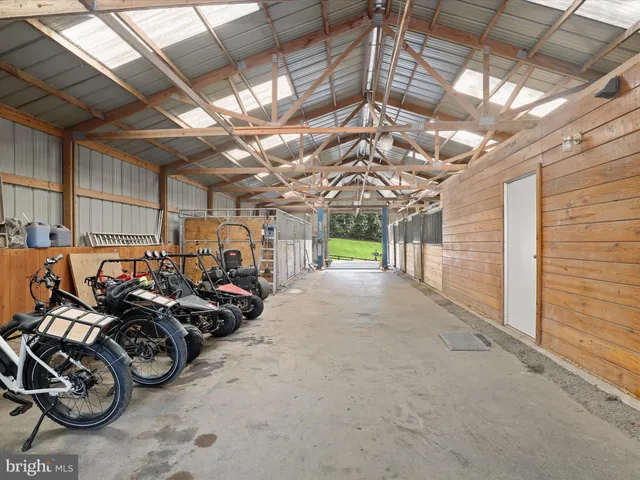 $2,200,000 | 10901 Moxley Road, Damascus, MD 20872