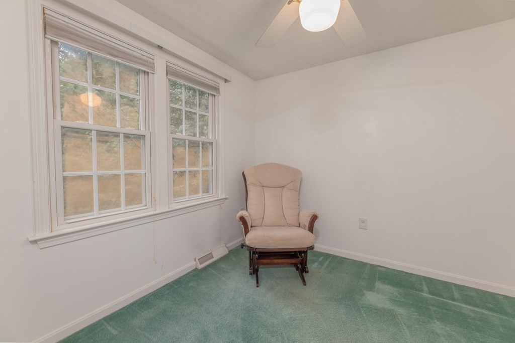 10 Eileen Road Norton, MA 02766 - Photo 15 of 28 Gallery Image 15