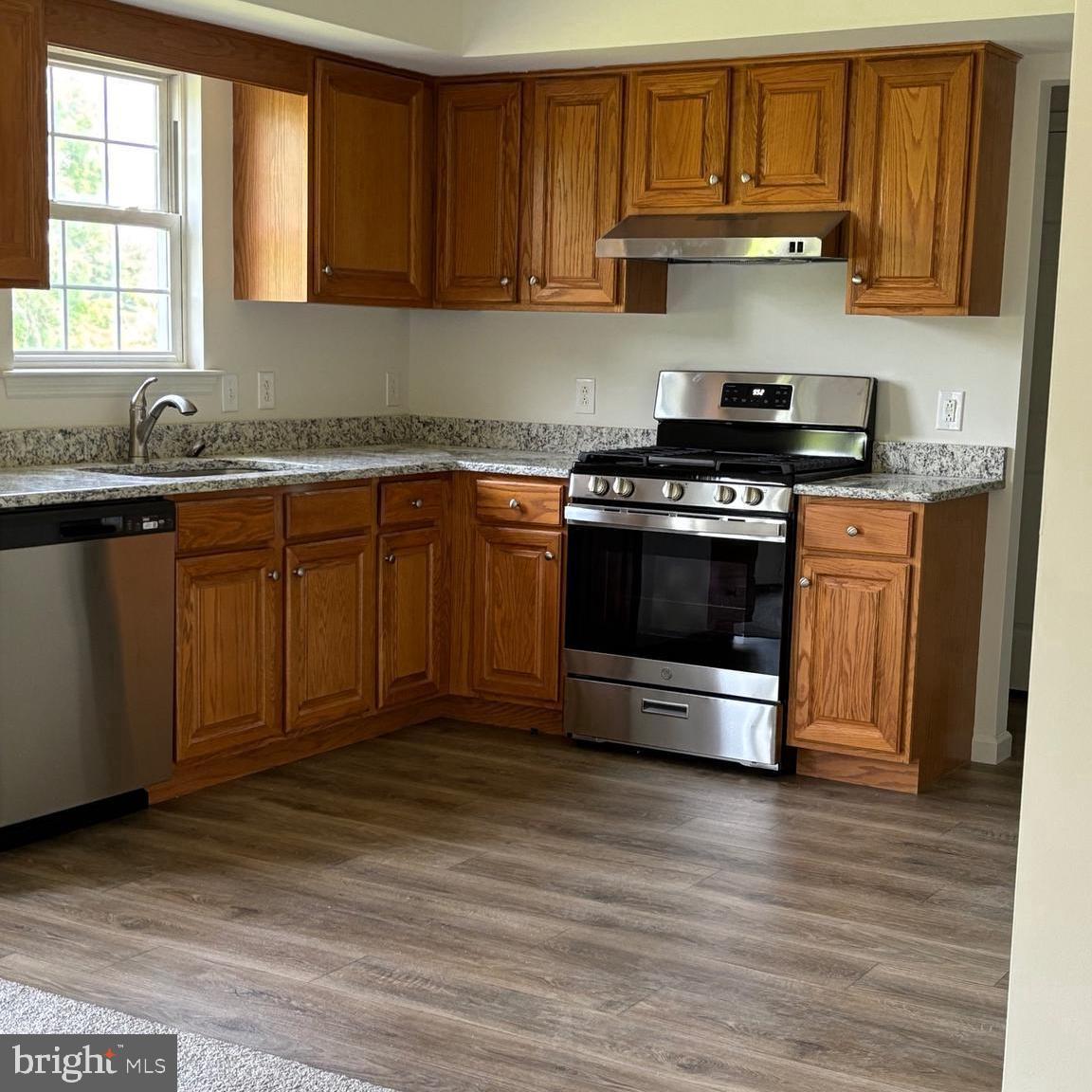 348 Sioux Court Sinking Spring, PA 19608 - Photo 3 of 22