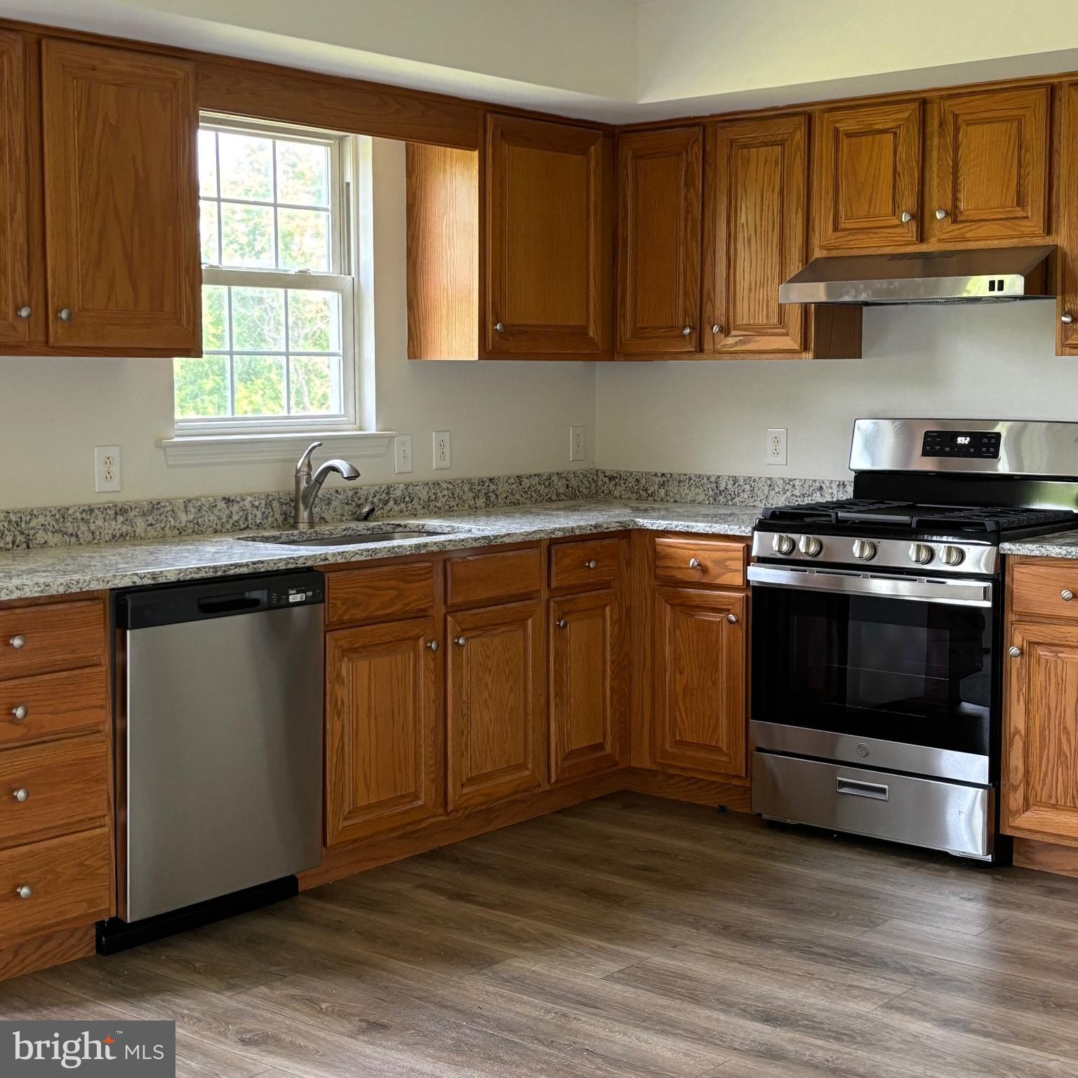 348 Sioux Court Sinking Spring, PA 19608 - Photo 4 of 22