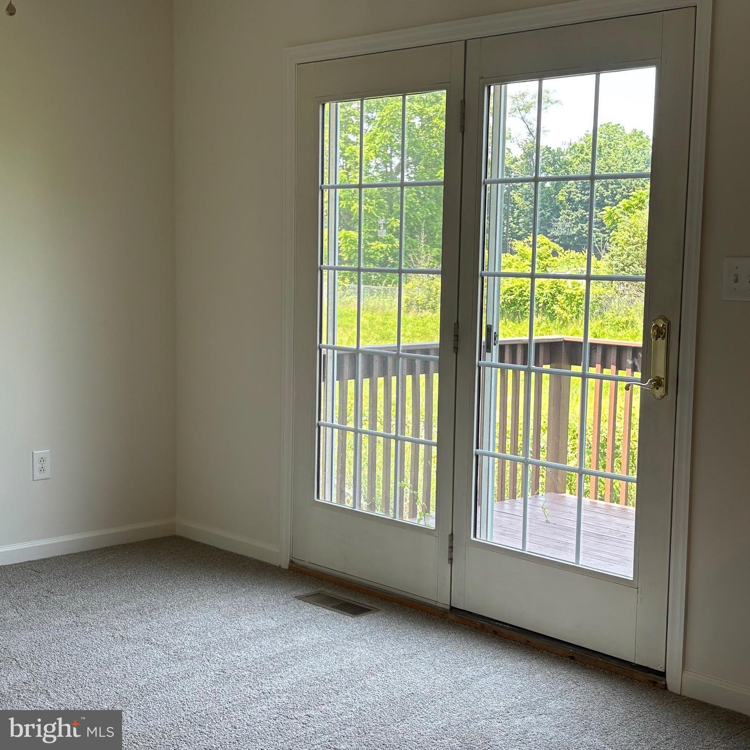 348 Sioux Court Sinking Spring, PA 19608 - Photo 6 of 22