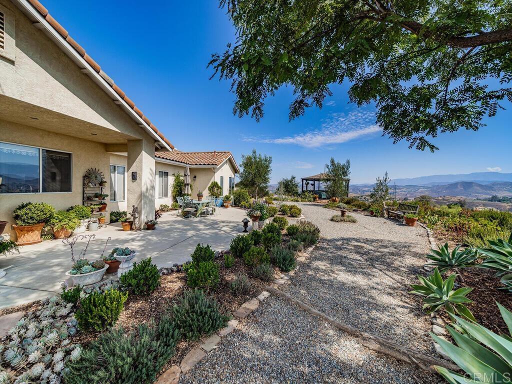 30568 Roadrunner Ridge Valley Center, CA 92082 - Photo 37 of 56