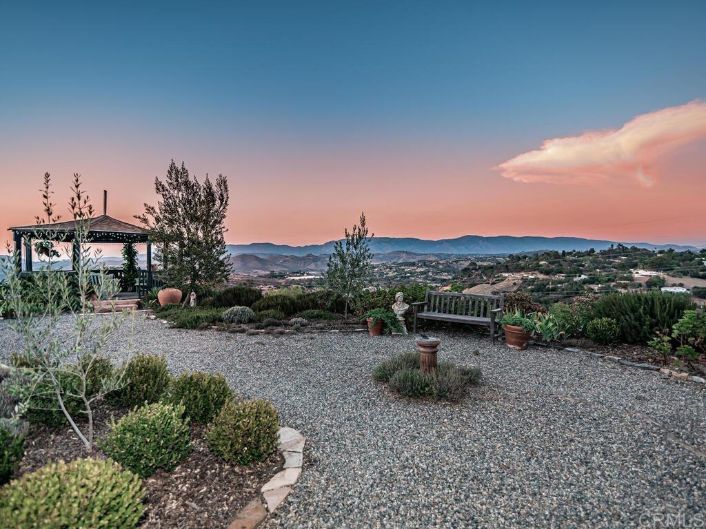 30568 Roadrunner Ridge Valley Center, CA 92082 - Photo 40 of 56