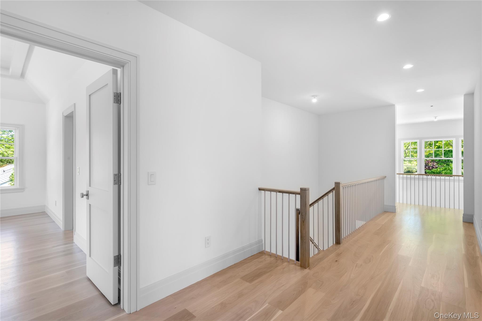 152 South Road Westhampton, NY 11977 - Photo 15 of 26 2nd Floor Hallway