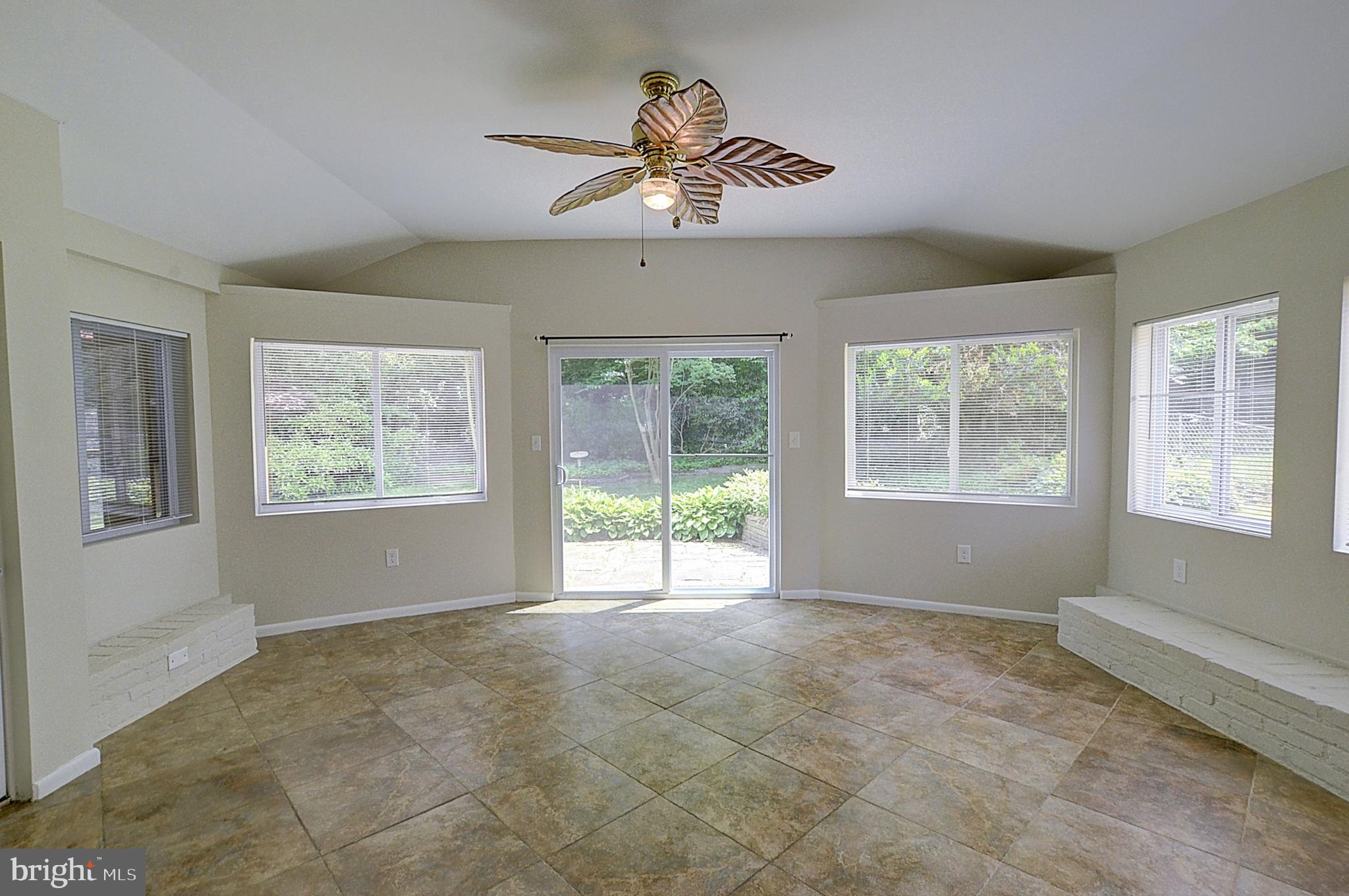 6306 Rockhurst Road Bethesda, MD 20817 - Photo 6 of 28