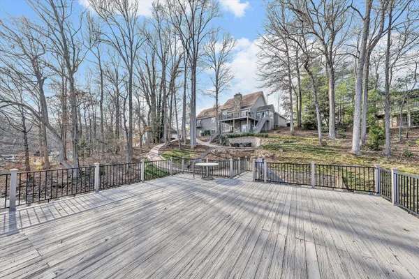 $2,395,000 | 25 Findlay Circle, Penhook, VA 24137