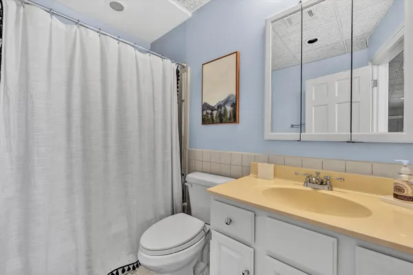 $2,395,000 | 25 Findlay Circle, Penhook, VA 24137