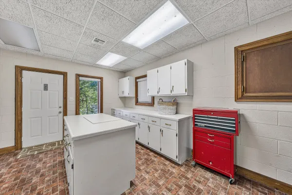 $2,395,000 | 25 Findlay Circle, Penhook, VA 24137