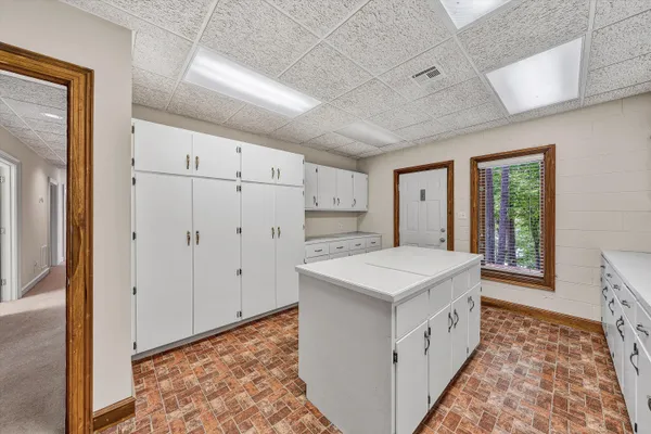 $2,395,000 | 25 Findlay Circle, Penhook, VA 24137