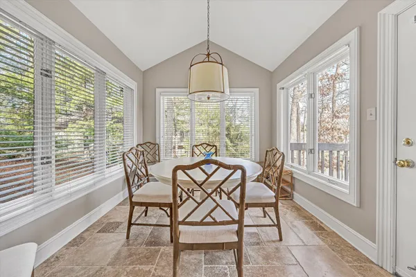 $2,395,000 | 25 Findlay Circle, Penhook, VA 24137