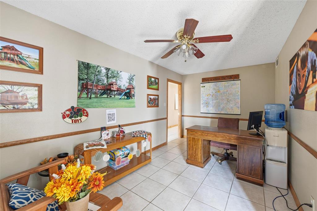 9510 Swafford Road Justin, TX 76247 - Photo 23 of 28