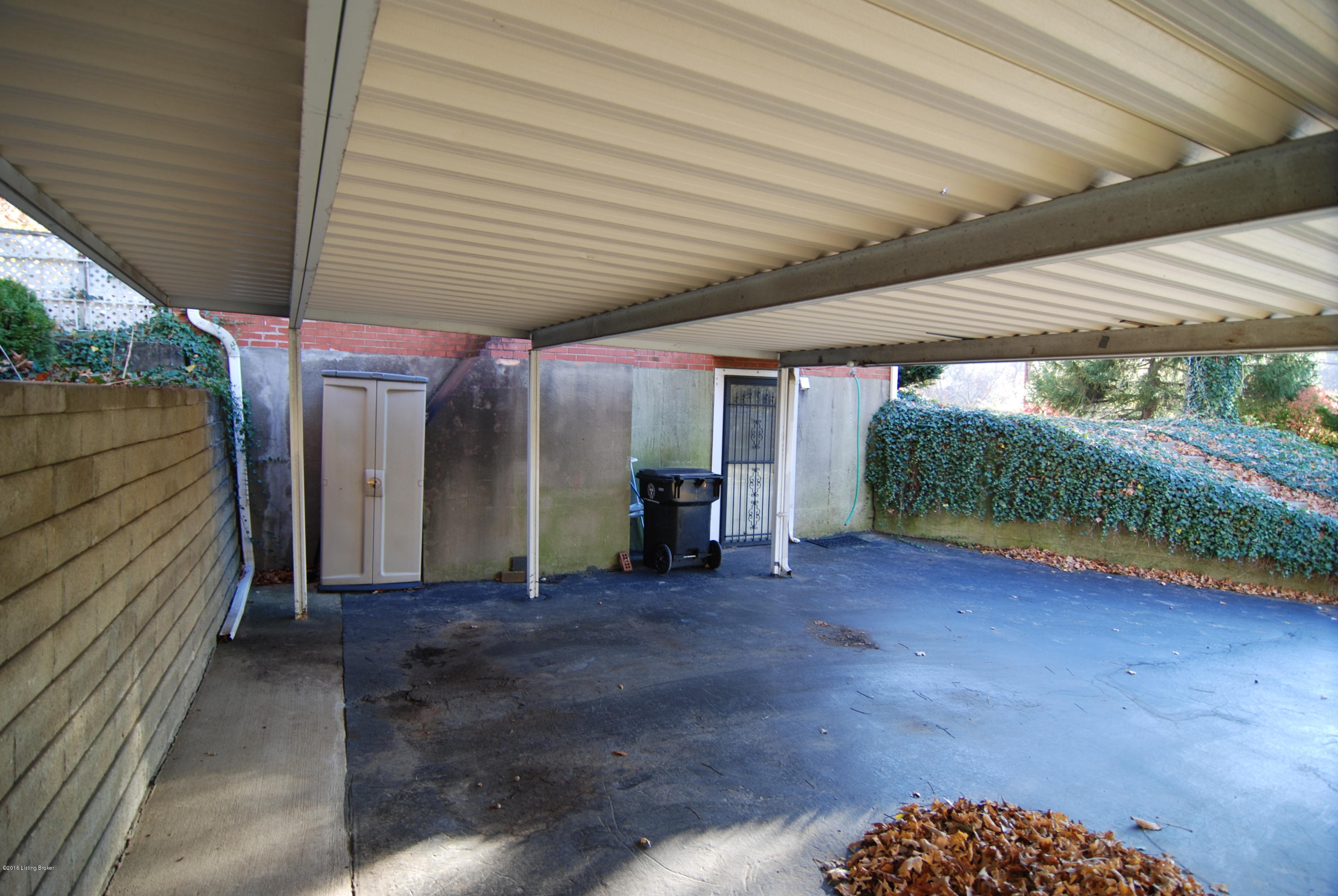 5327 New Cut Road Louisville, KY 40214 - Photo 17 of 17 Car Port Under