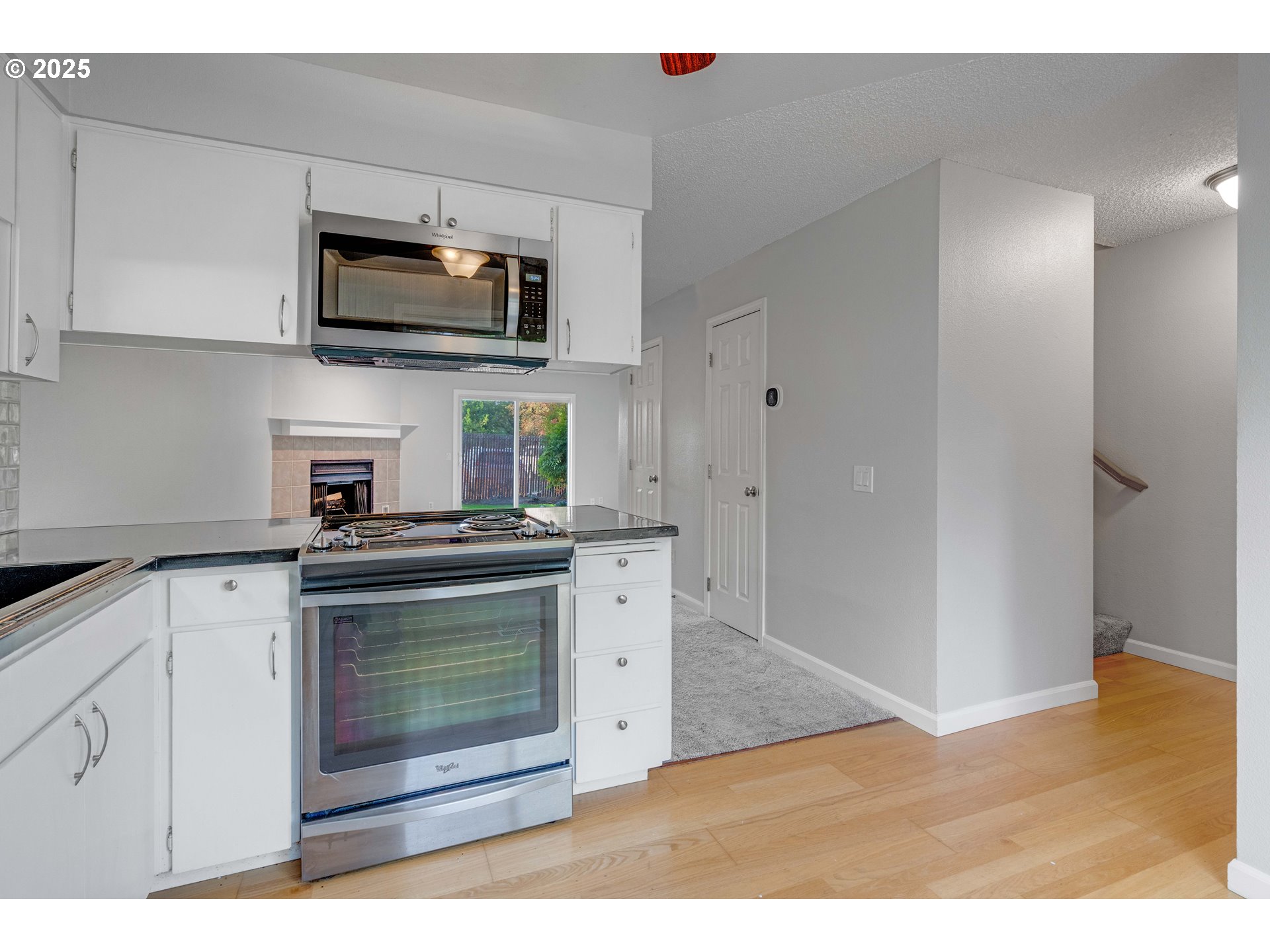 10900 Southwest 76th Place, Unit 43 Portland, OR 97223 - Photo 13 of 35