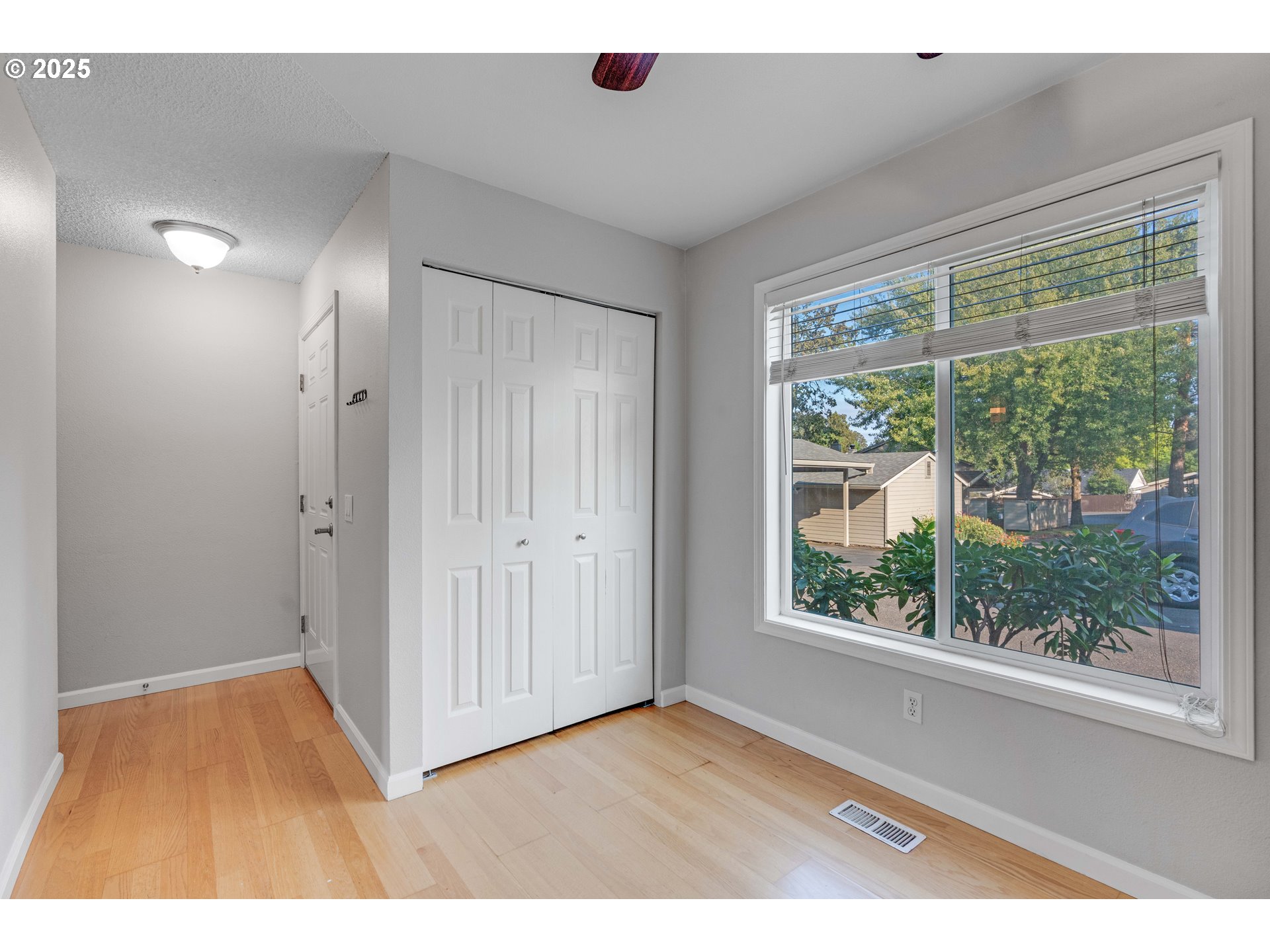 10900 Southwest 76th Place, Unit 43 Portland, OR 97223 - Photo 15 of 35