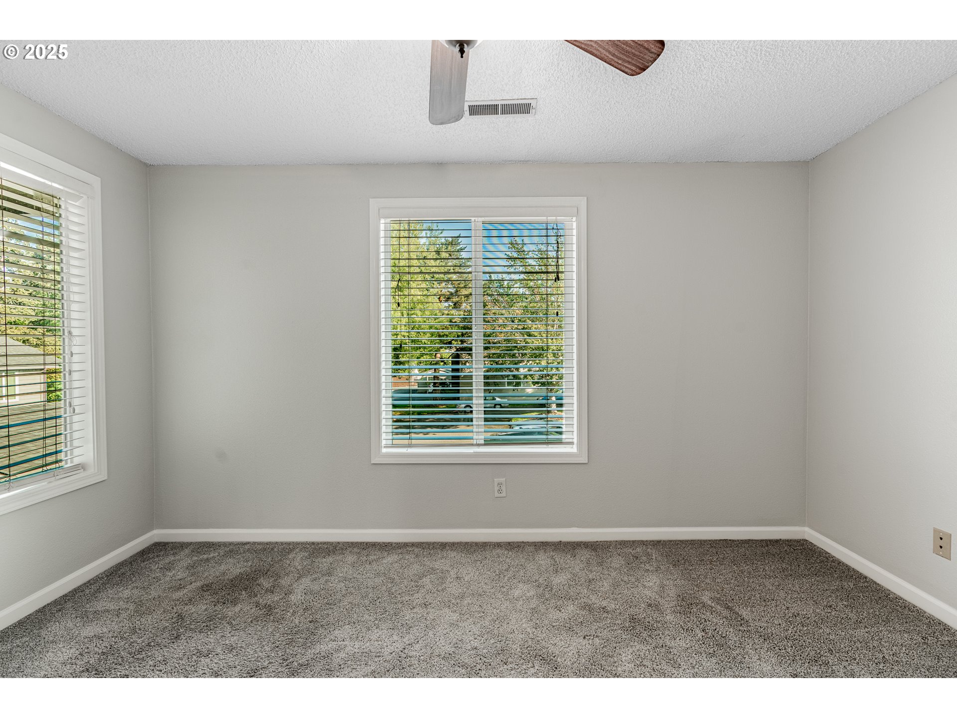 10900 Southwest 76th Place, Unit 43 Portland, OR 97223 - Photo 19 of 35