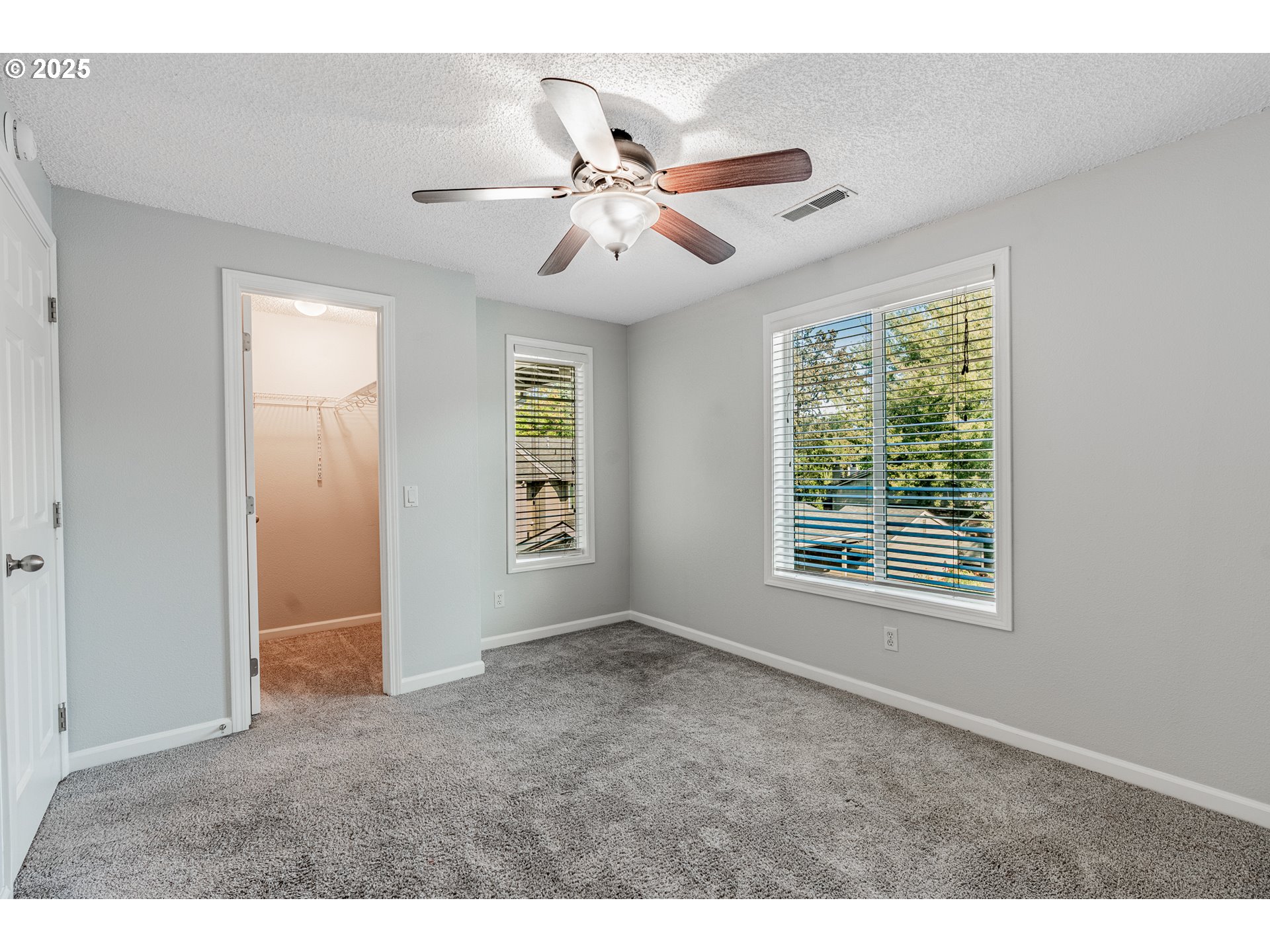 10900 Southwest 76th Place, Unit 43 Portland, OR 97223 - Photo 20 of 35