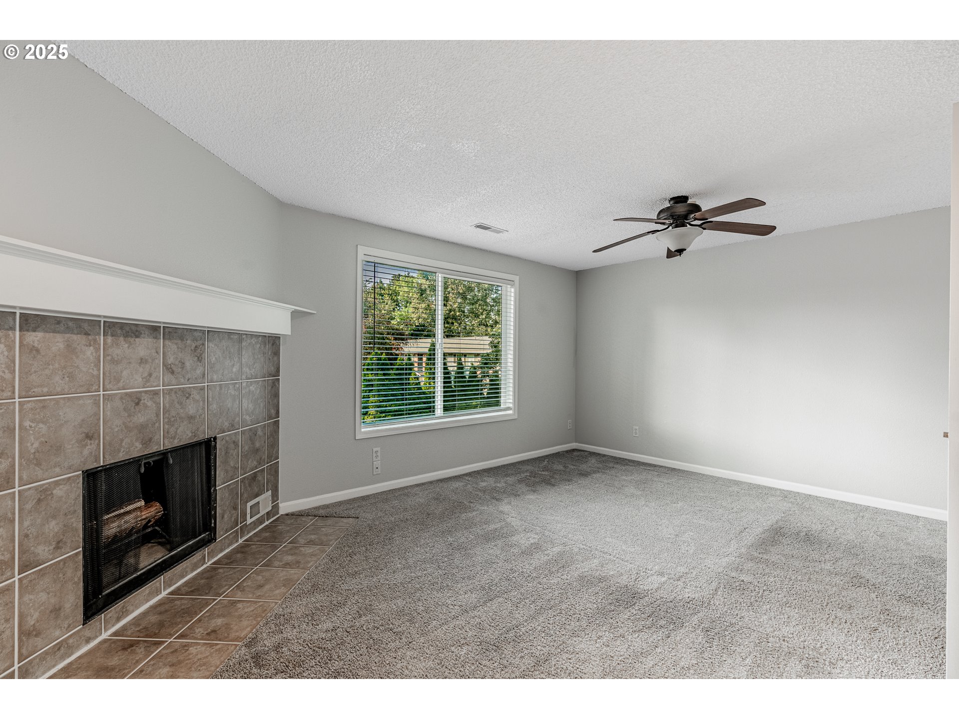 10900 Southwest 76th Place, Unit 43 Portland, OR 97223 - Photo 28 of 35