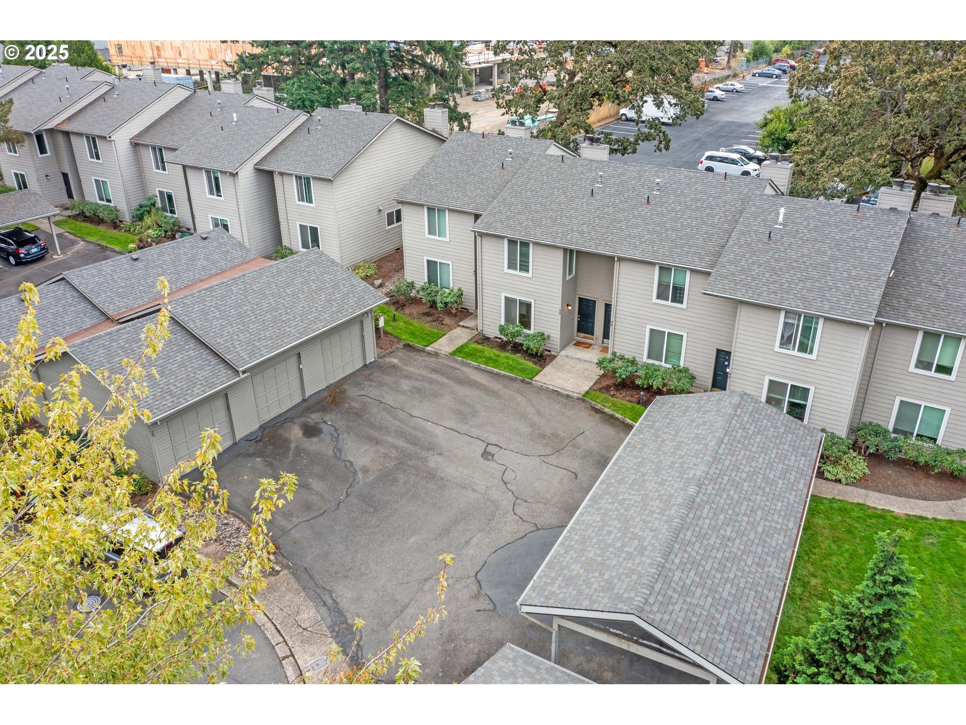 10900 Southwest 76th Place, Unit 43 Portland, OR 97223 - Photo 33 of 35