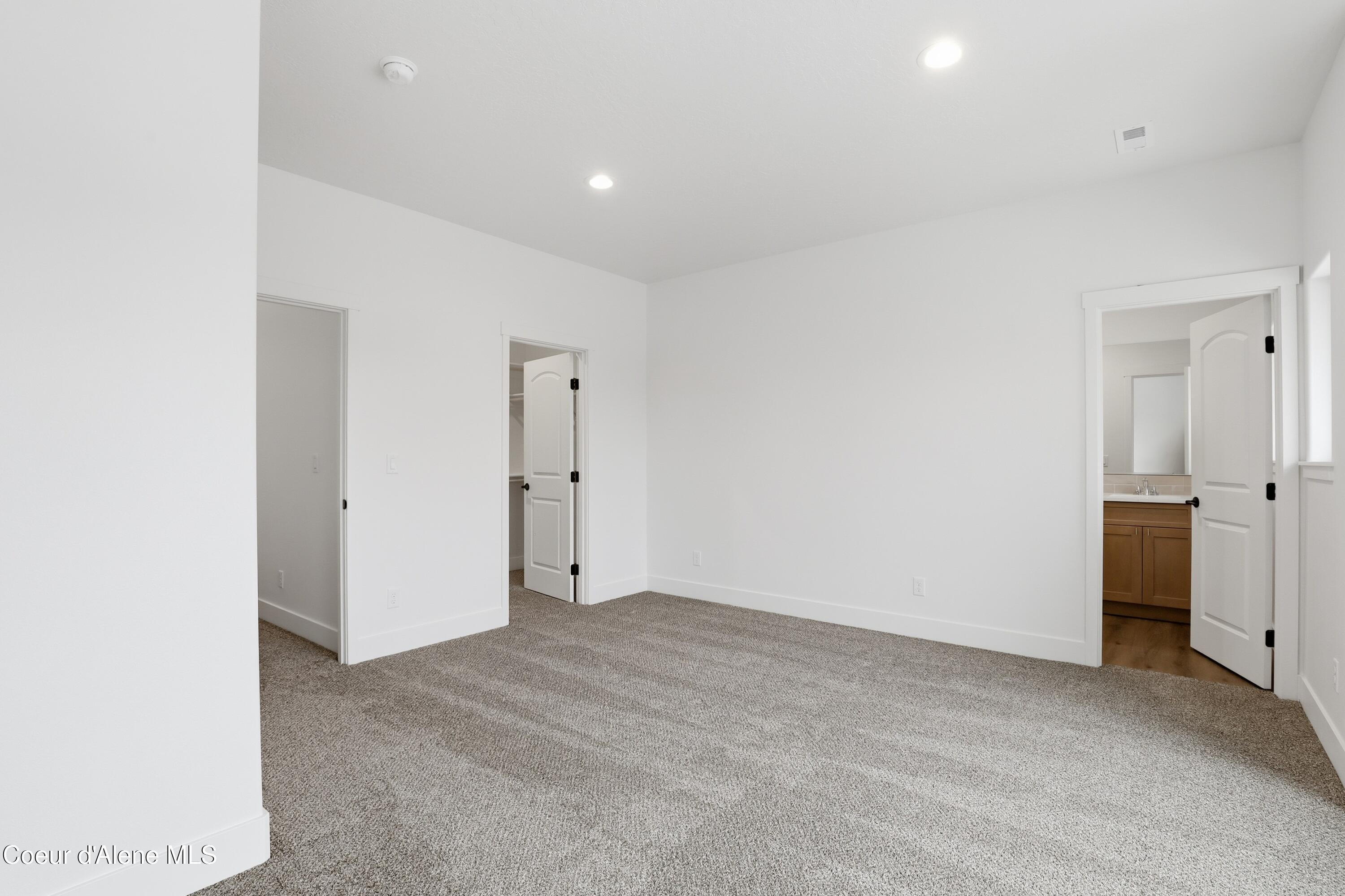 669 North Creative Way Post Falls, ID 83854 - Photo 15 of 23 Primary Suite