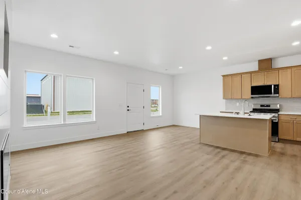 $414,850 | 669 North Creative Way, Post Falls, ID 83854