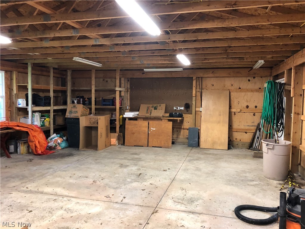 4056 Austin Road Geneva, OH 44041 - Photo 12 of 27