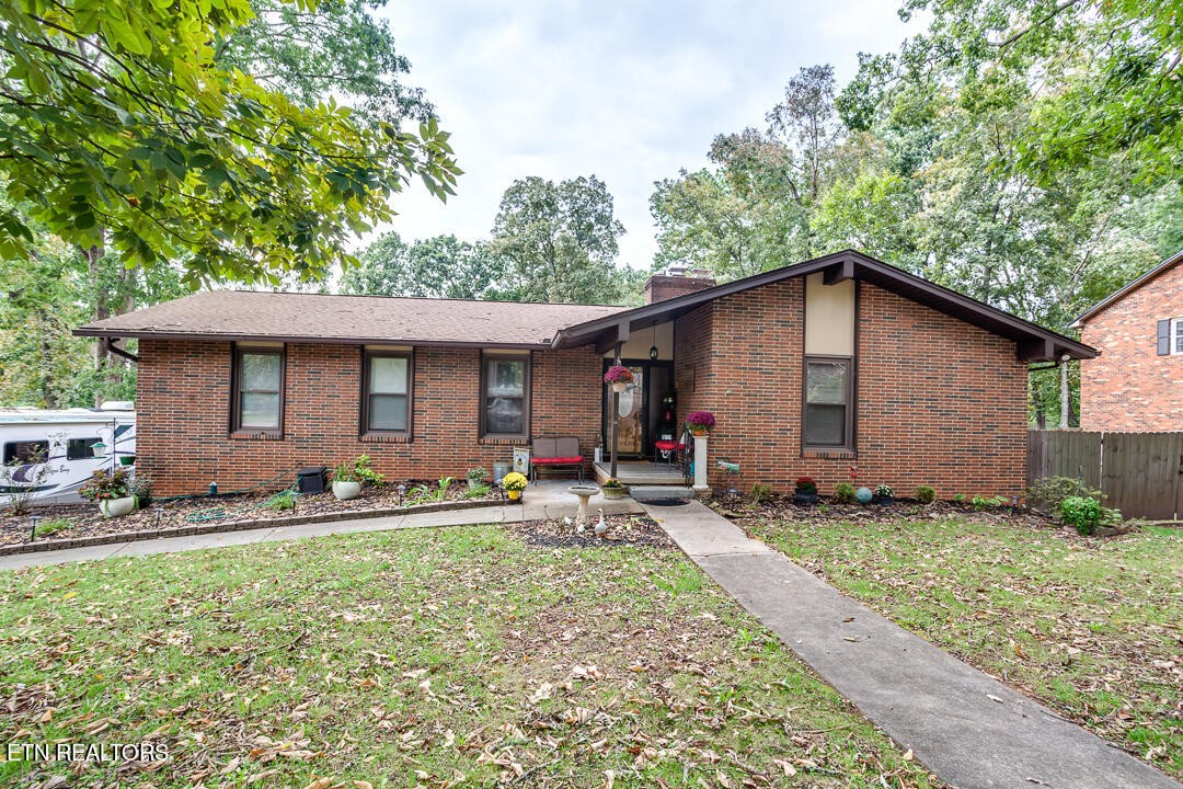 7933 Whitcomb Road Powell, TN 37849 - Photo 1 of 42 Gallery Image 1