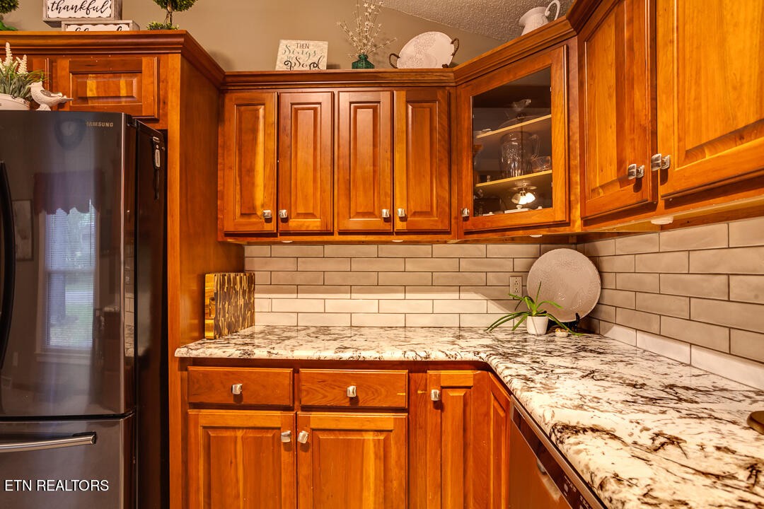 7933 Whitcomb Road Powell, TN 37849 - Photo 14 of 42 Gallery Image 14